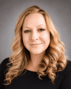 Lindsey Anderson_headshot
